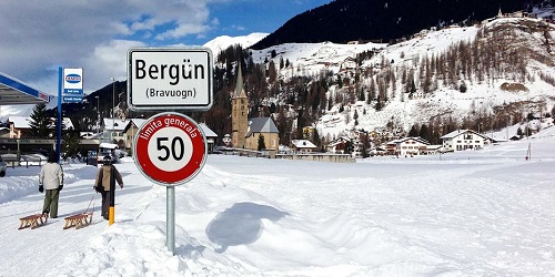 Desa Bergun, Swiss.(Travel and Leisure)