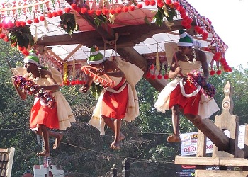 Festival Garudan Thookkam, Kerala.(bbs)