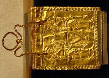 Etruscan Gold Book.(bbs)