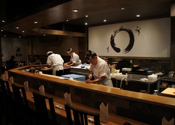 Sushi Kaji Restaurant, Toronto.(bbs)