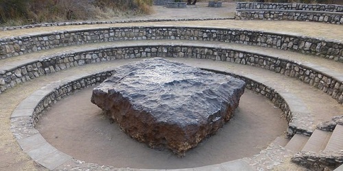 Meteorit seberat 66 ton.(Elite Readers)
