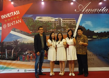 Pengembang Amarita Resort & Spa bersama tiga principal properti di Tangerang.(asri)